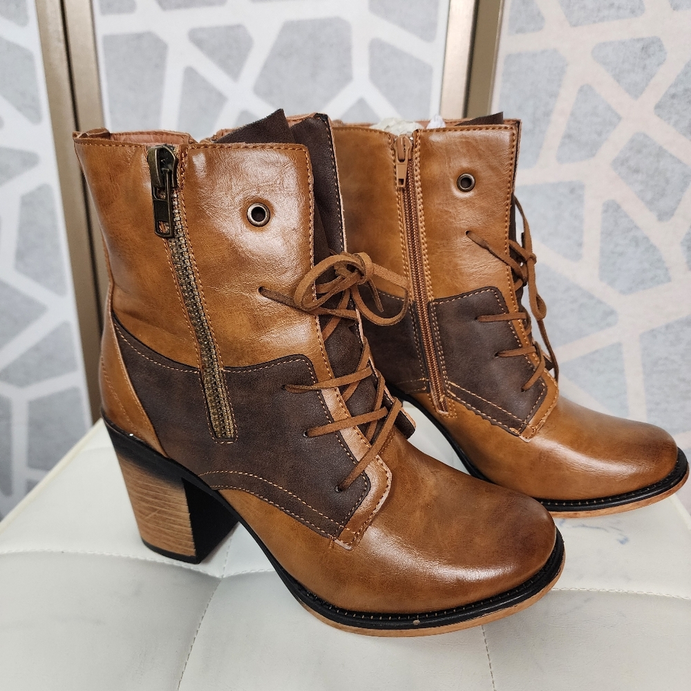 Pierre Dumas Two-Tone Ankle Boots | Size 8